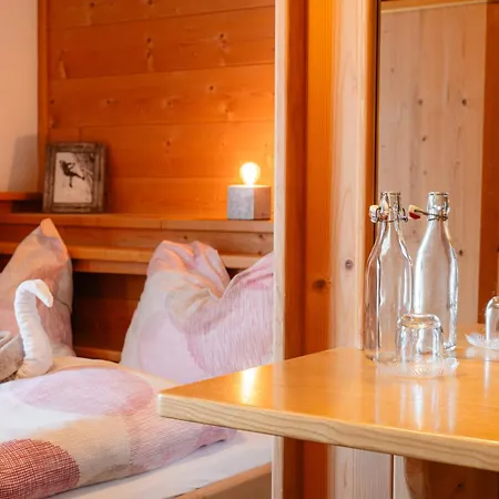 Hotell Garni Cir 2*